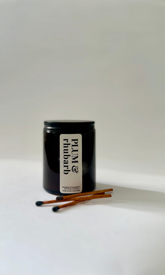 PLUM & RHUBARB candle